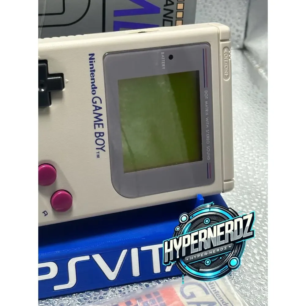 Original gameboy dmg in box! Amazing condition!